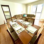Apto confortável quadra da praia